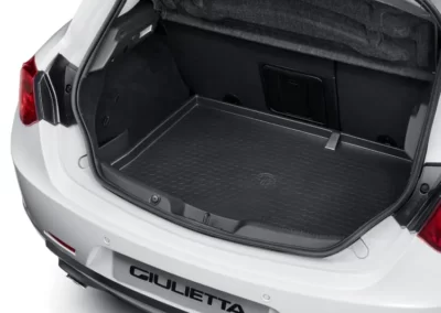 Imagen del Alfa Romeo Giulietta. Renting Alfa Romeo Giulietta barato para particulares.