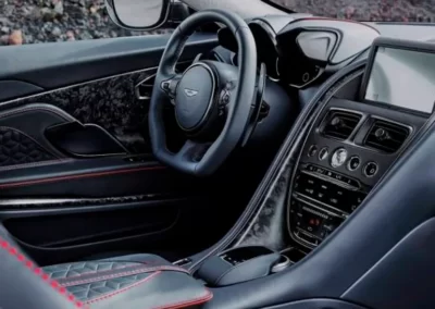 Imagen del Aston Martin Superleggera. Renting Aston Martin Superleggera