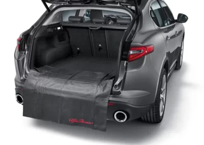 Imagen del Alfa Romeo Stelvio. Renting Alfa Romeo Giulietta barato para particulares.