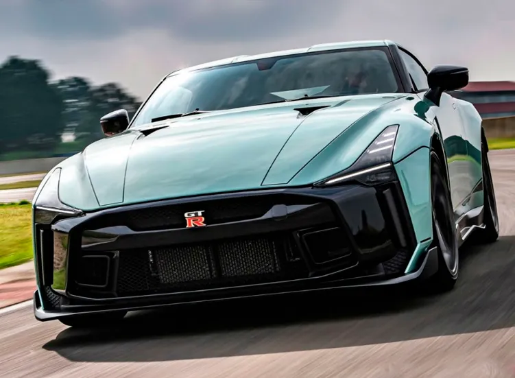 Oferta renting Nissan GTR