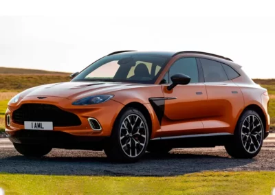 Renting del Aston Martin DBX