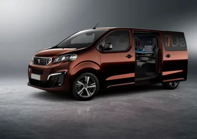 Oferta renting Peugeot Traveller
