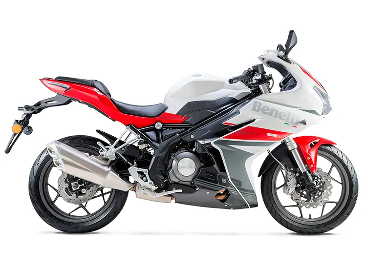 Oferta de moto de renting Benelli 302 R