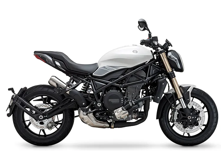 Oferta de moto de renting Benelli 752S
